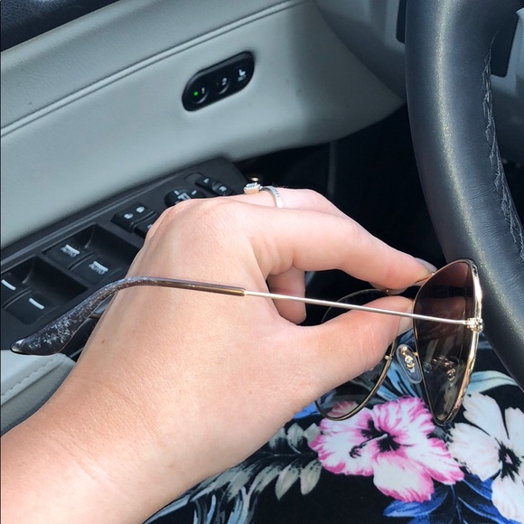 Ray bans - Picture 2 of 3